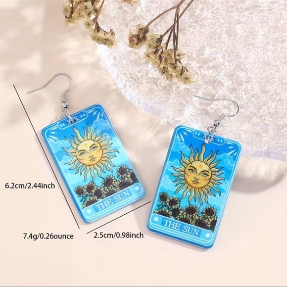 The Sun Tarot Card Dangle Earrings NWT - Picture 3 of 3